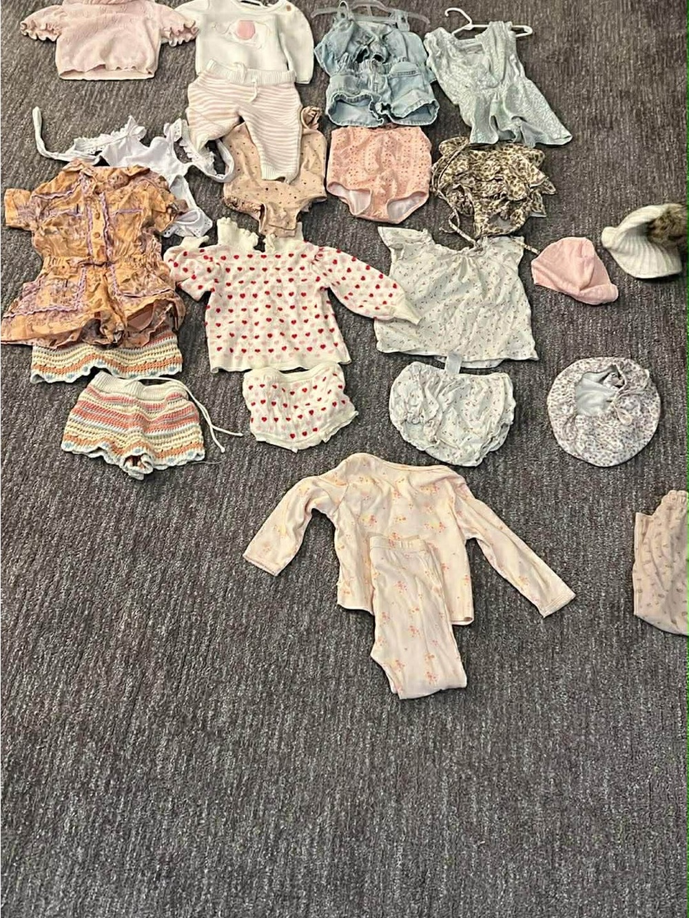 18m - 2. Year toddler Girl Outfit Lot - some are designer pieces!!!